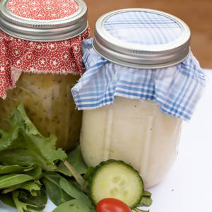 Caesar Dressing (16 oz)