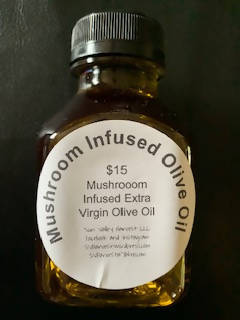 Mushroom Infused Olive Oil (8 oz)